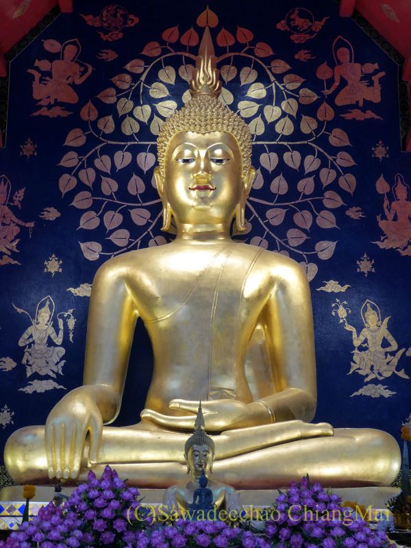 チェンマイで一番美しい仏像、プラチャオガオトゥー本体