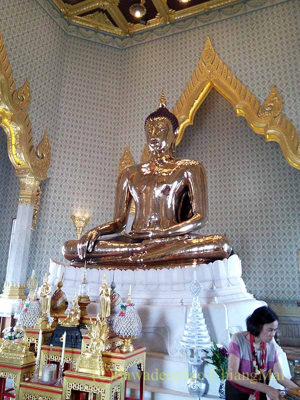 バンコクのワット・トライミット（黄金仏寺院）の黄金仏