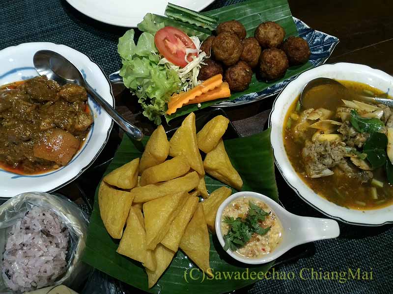 チェンマイにある北タイ郷土料理レストラン「チュム」