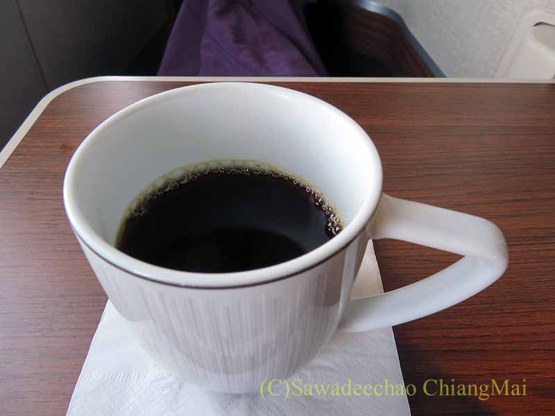 タイ航空TG642便ビジネスクラスで出たコーヒー