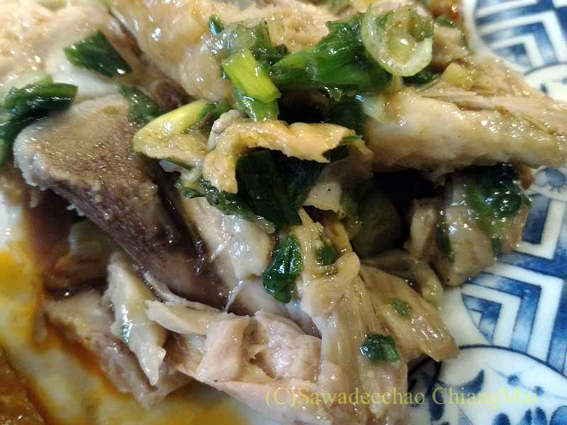 カトマンズの中華料理店China Cooksの白身魚のネギ炒め