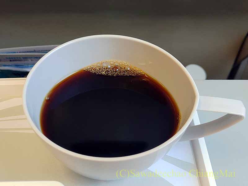 バンコクエアウェイズPG225便で出た機内食のコーヒー
