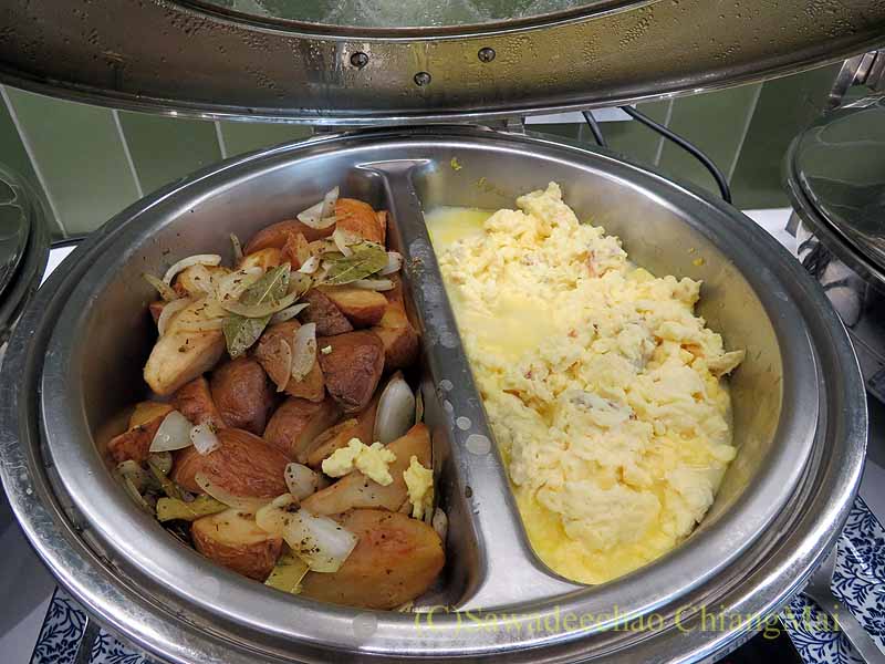スワンナプーム空港国内線コーラルラウンジの卵料理