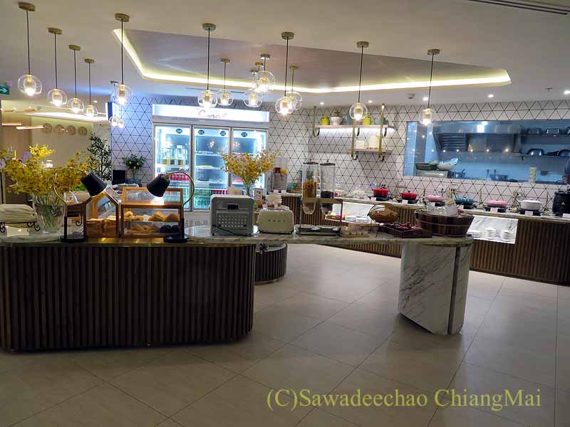 スワンナプーム空港コーラルラウンジの飲食物コーナー
