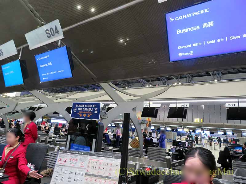 スワンナプーム空港キャセイ航空のチェックイン