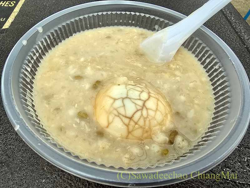 チェンマイ新雲南市場