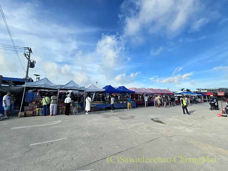 チェンマイ新雲南市場