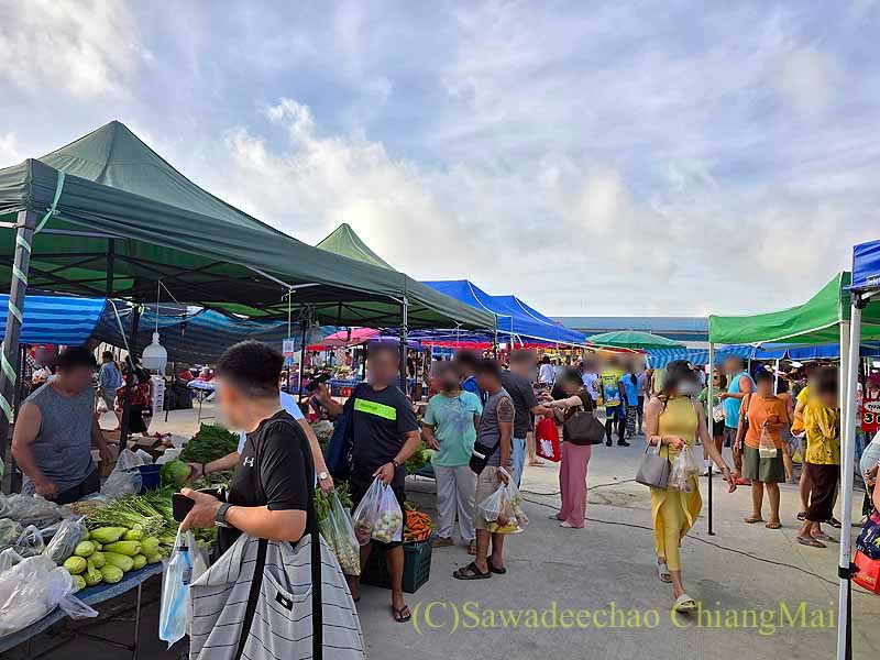 チェンマイ新雲南市場
