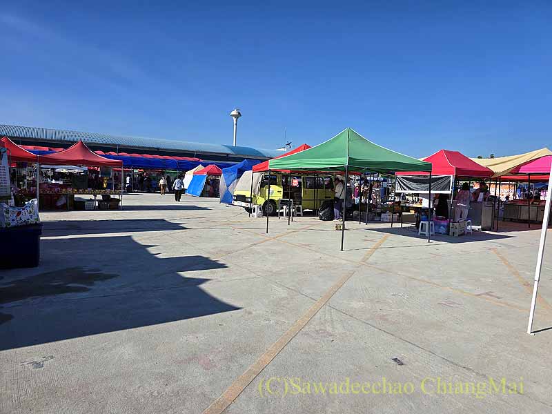 チェンマイ新雲南市場
