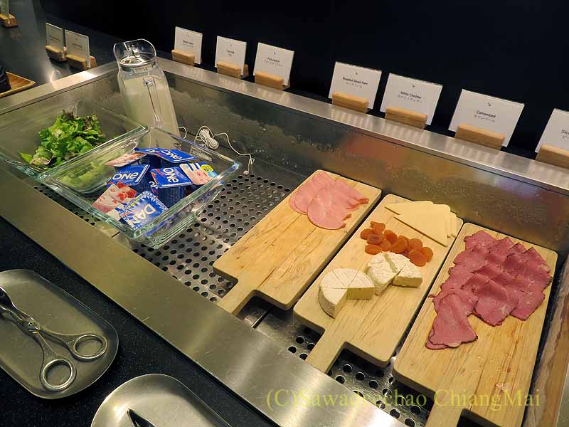 成田のキャセイラウンジ