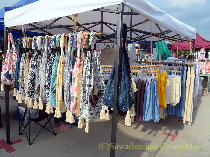 チェンマイ新雲南市場