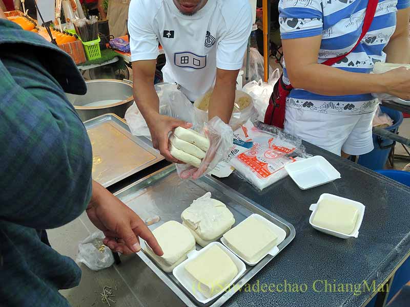 チェンマイ新雲南市場
