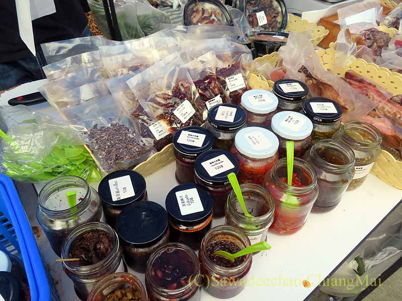 チェンマイ新雲南市場