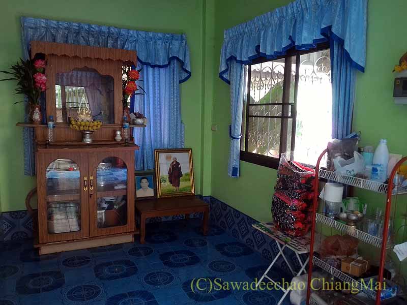 メーサーイの仏壇