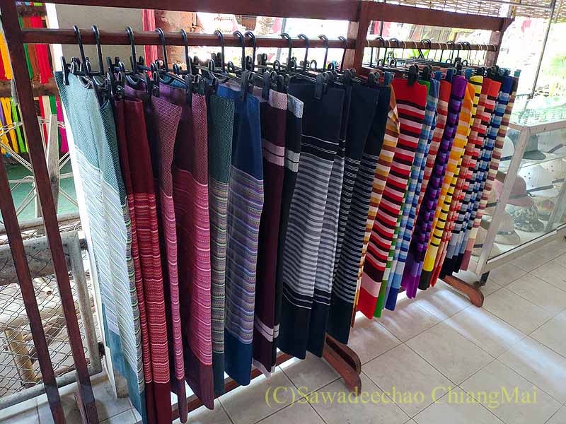 ワットパーターンの布製品