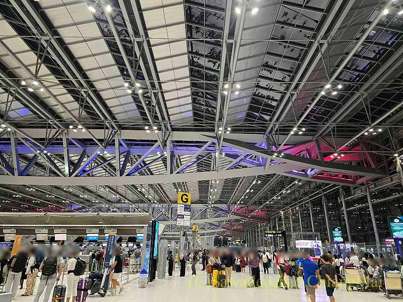 スワンナプーム空港ロビー
