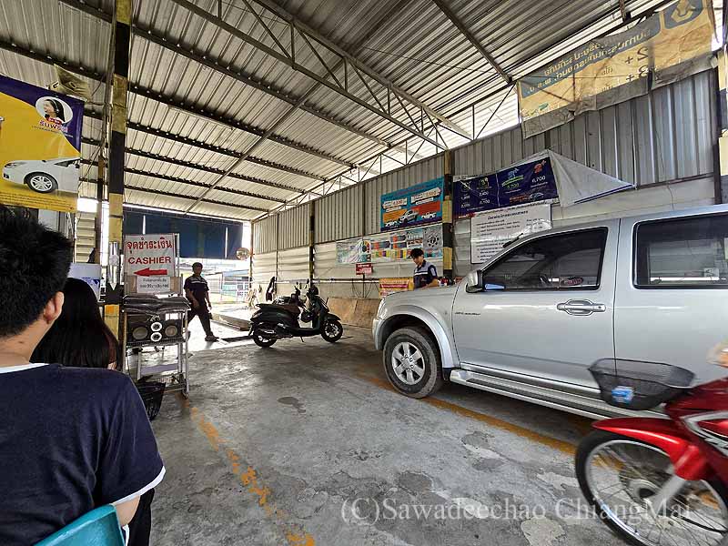 タイの車検場