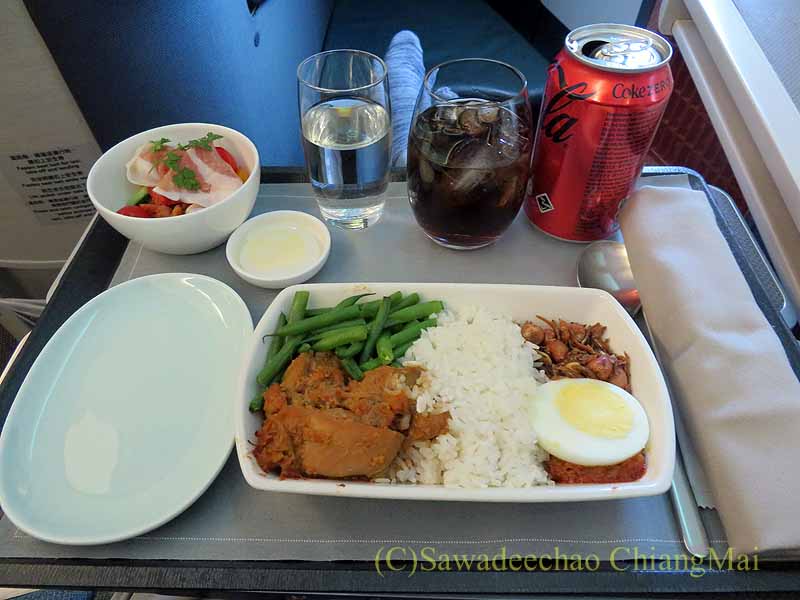 CX751便の機内食