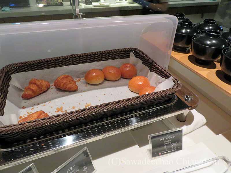 成田空港サクララウンジ